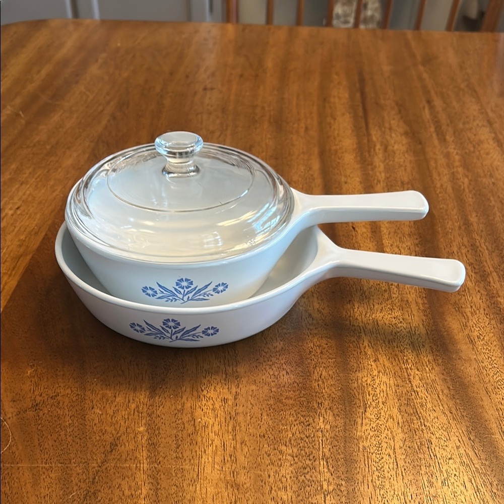 CorningWare Blue Floral Casserole Dish Set 2 dishes 1 lid